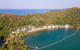 ซีเชลล์ วิลเลจ รีสอร์ท